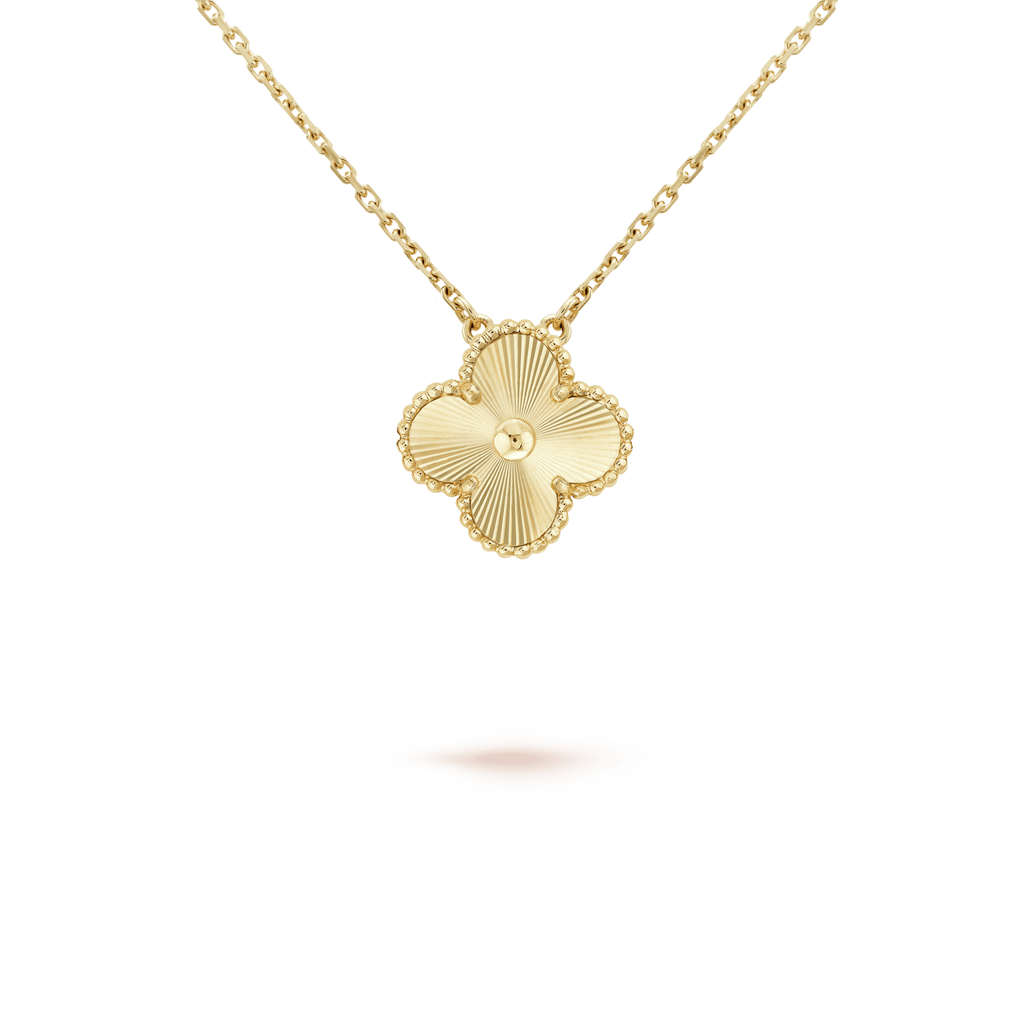 18K Vintage Alhambra Pendant Clover Necklace